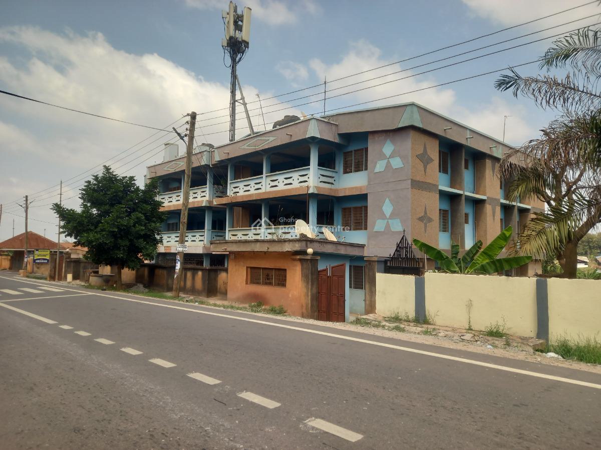 25 Bedrooms ( 3rd House From The Main Highway), Bohyen Abrepo, Near Bantama, Abrepo Junction., Kumasi Metropolitan, Ashanti, House for Sale