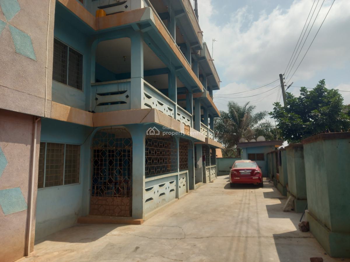 25 Bedrooms ( 3rd House From The Main Highway), Bohyen Abrepo, Near Bantama, Abrepo Junction., Kumasi Metropolitan, Ashanti, House for Sale