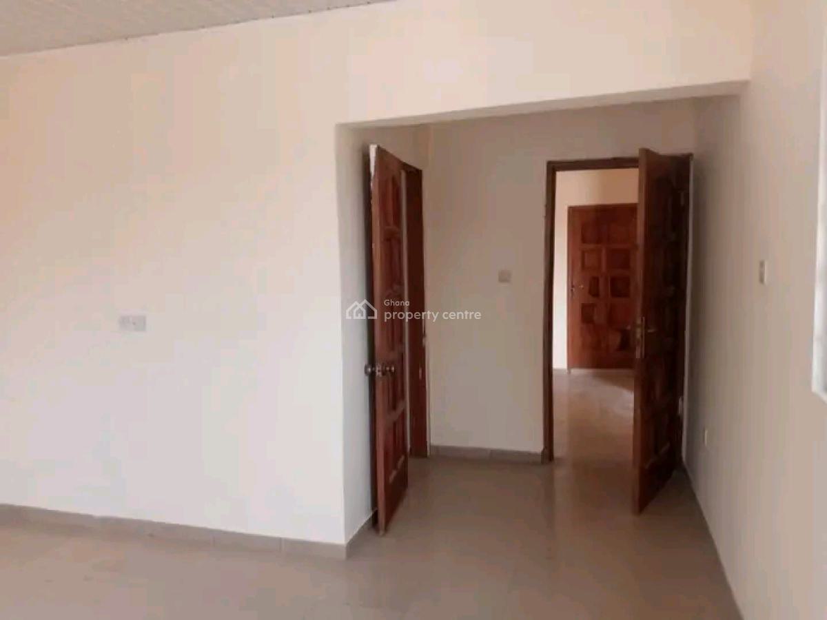 Neat 3-bedroom House @ Manet Court, Manet Court, Spintex, Accra, House for Rent