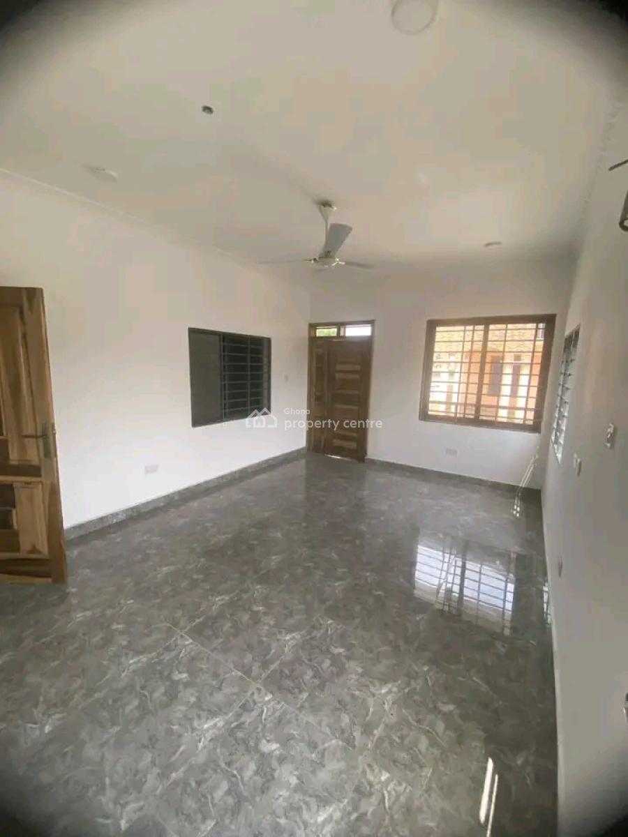 Executive 2-bedroom Apartment @ La, Labadi-aborm, Accra, Apartment for Rent