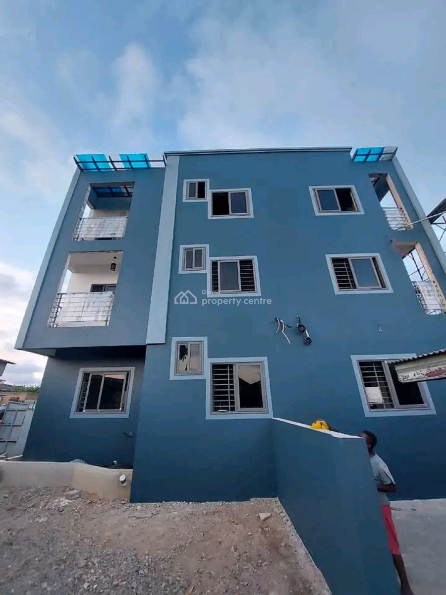 Executive 2-bedroom Apartment @ La, Labadi-aborm, Accra, Apartment for Rent