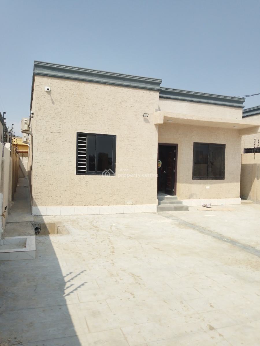 3 Bedroom House Ensuite, Baatsona, Spintex, Accra, Detached Bungalow for Sale