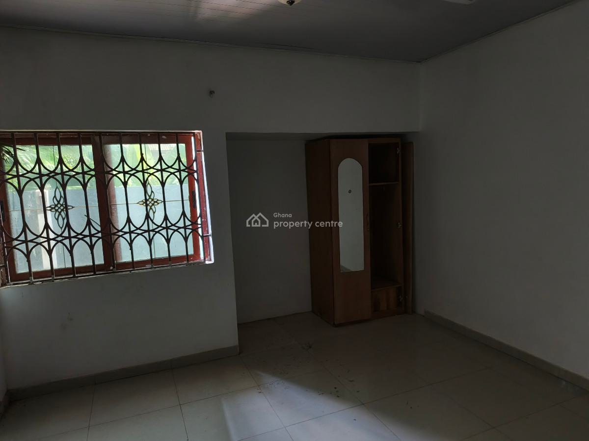 Neat 3bedroom House in Amrahia, Amrahia, Amrahia, Adenta Municipal, Accra, Semi-detached Bungalow for Sale