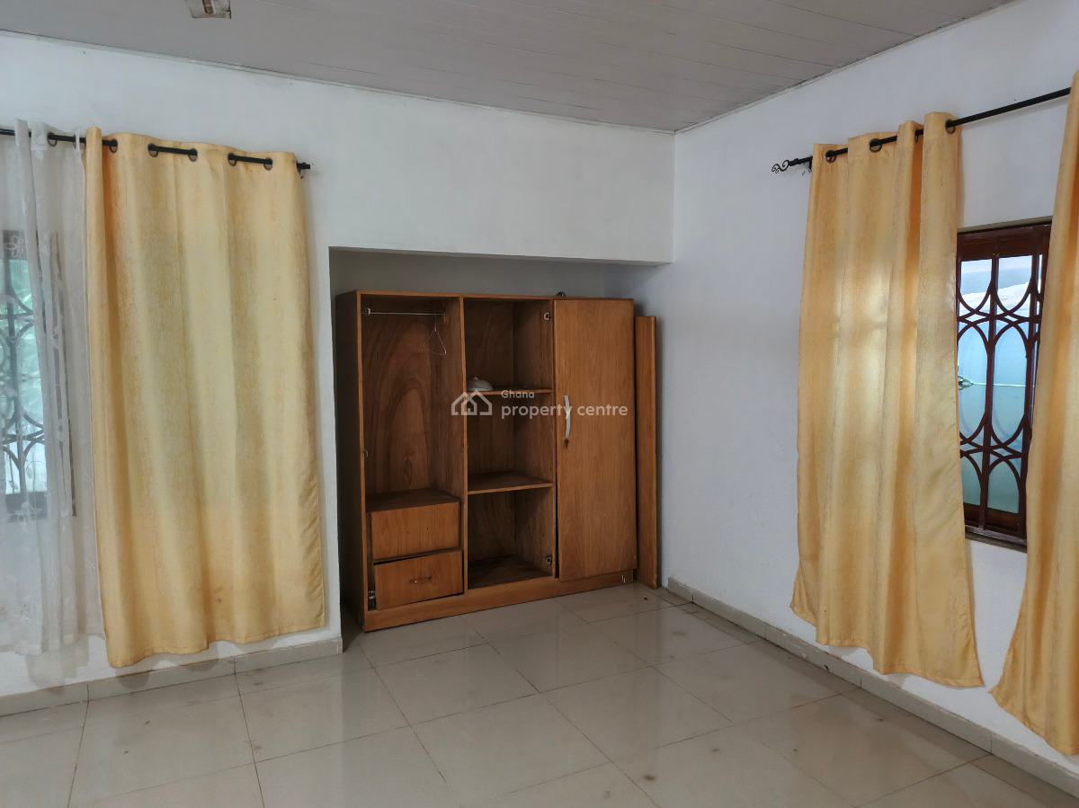 Neat 3bedroom House in Amrahia, Amrahia, Amrahia, Adenta Municipal, Accra, Semi-detached Bungalow for Sale