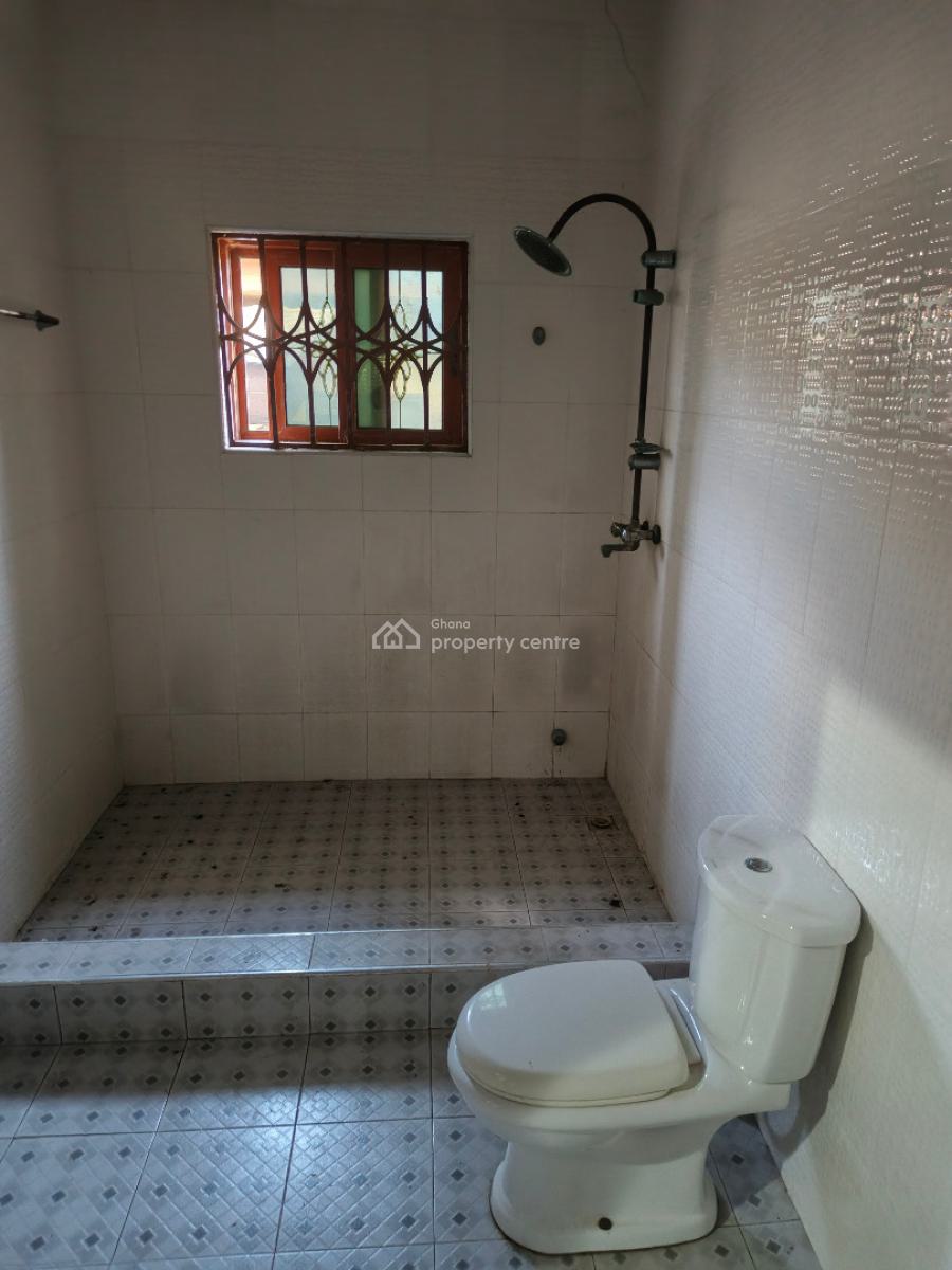 Neat 3bedroom House in Amrahia, Amrahia, Amrahia, Adenta Municipal, Accra, Semi-detached Bungalow for Sale