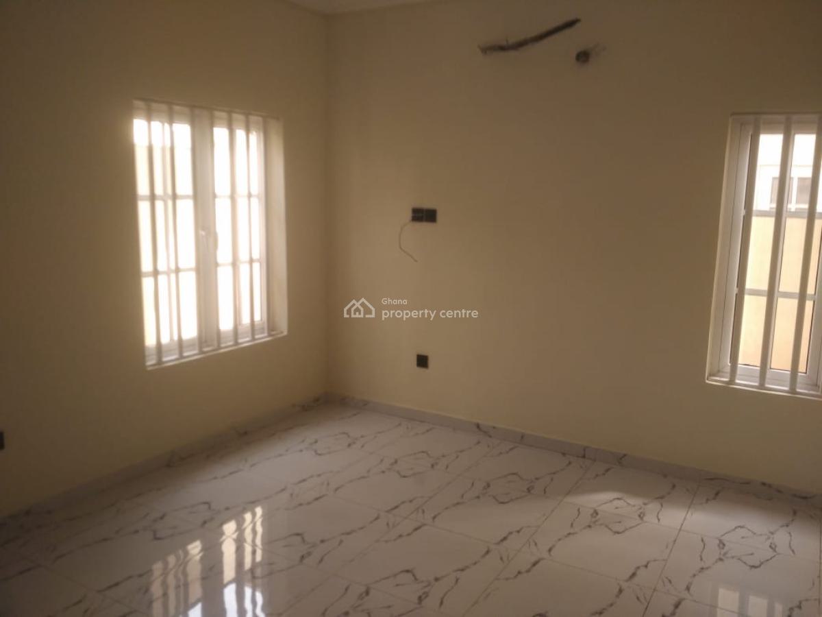 3 Bedrooms at Dome, Parakuo Estate Road, Dome, Ga East Municipal, Accra, Detached Bungalow for Sale