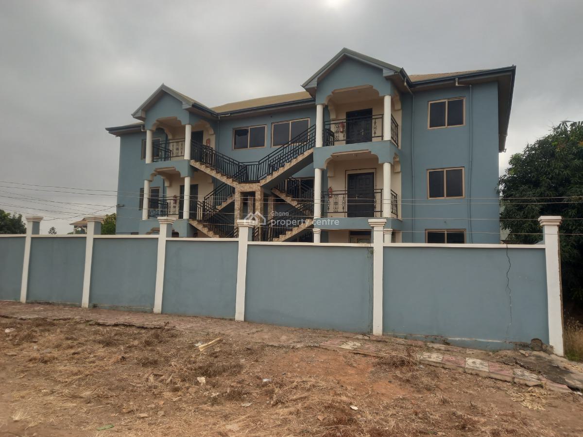 18 Bedrooms, Sokoban ( Apaaso) Near Ahodwo Daban., Kumasi Metropolitan, Ashanti, House for Sale