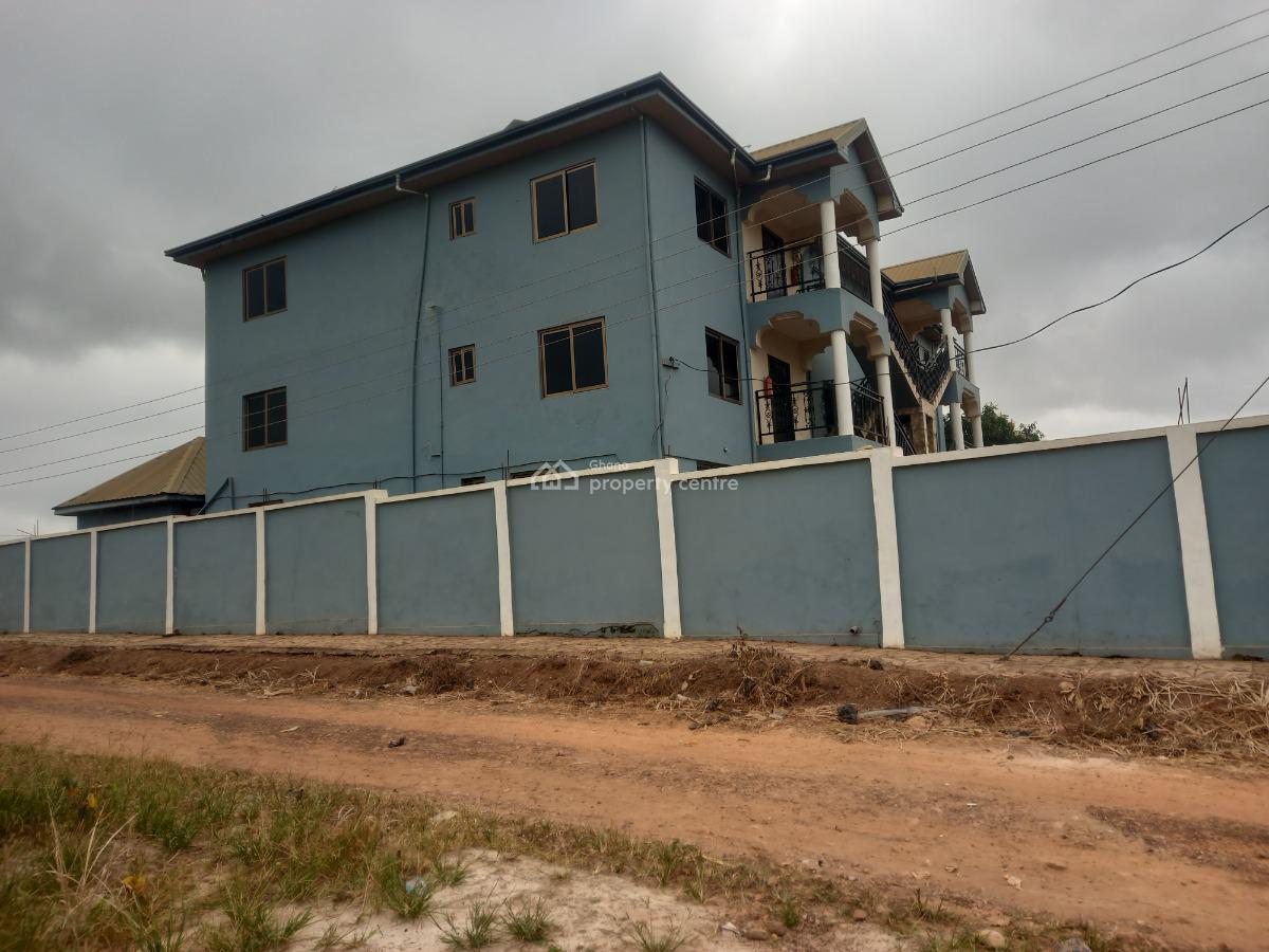 18 Bedrooms, Sokoban ( Apaaso) Near Ahodwo Daban., Kumasi Metropolitan, Ashanti, House for Sale