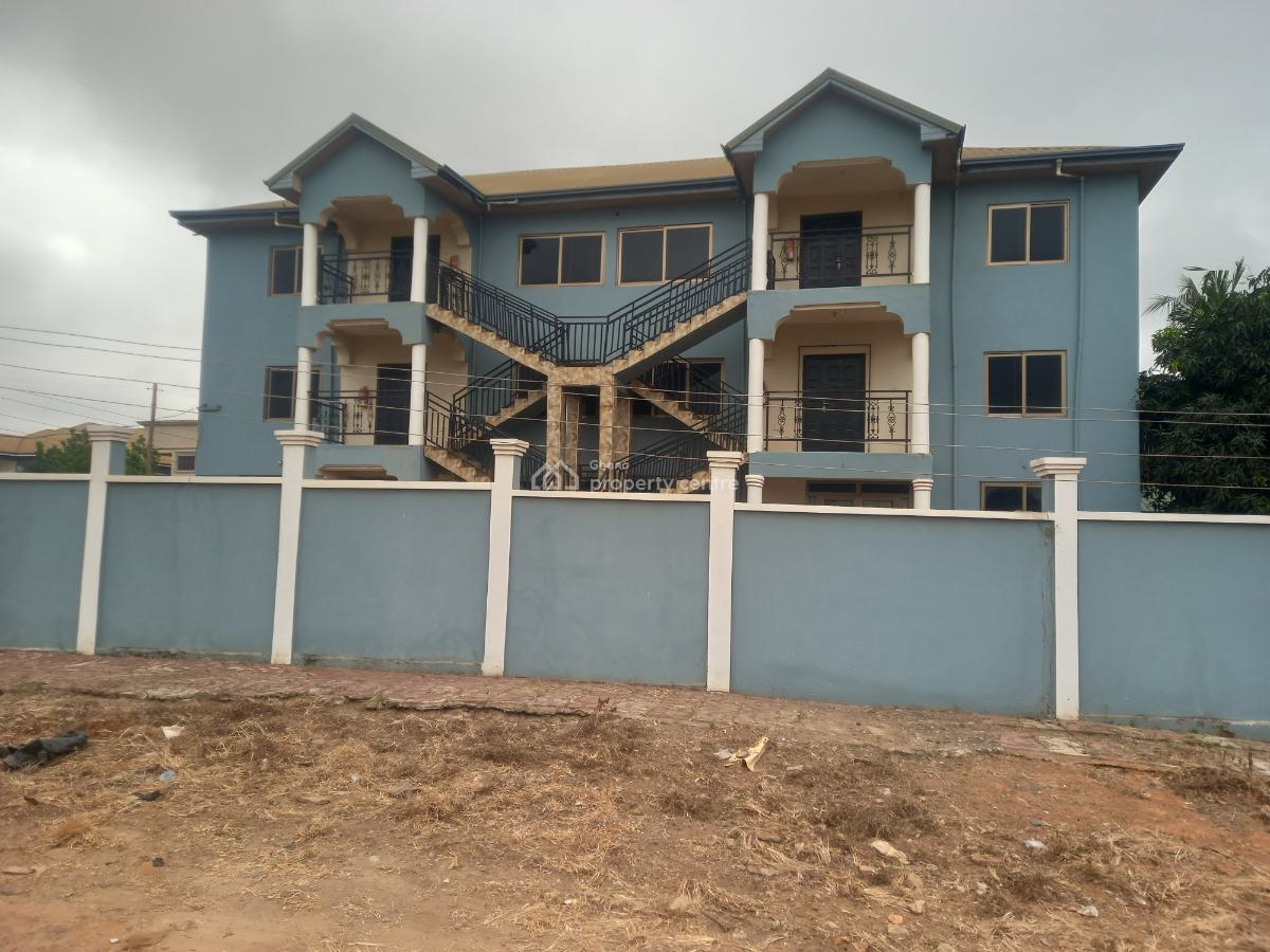 18 Bedrooms, Sokoban ( Apaaso) Near Ahodwo Daban., Kumasi Metropolitan, Ashanti, House for Sale