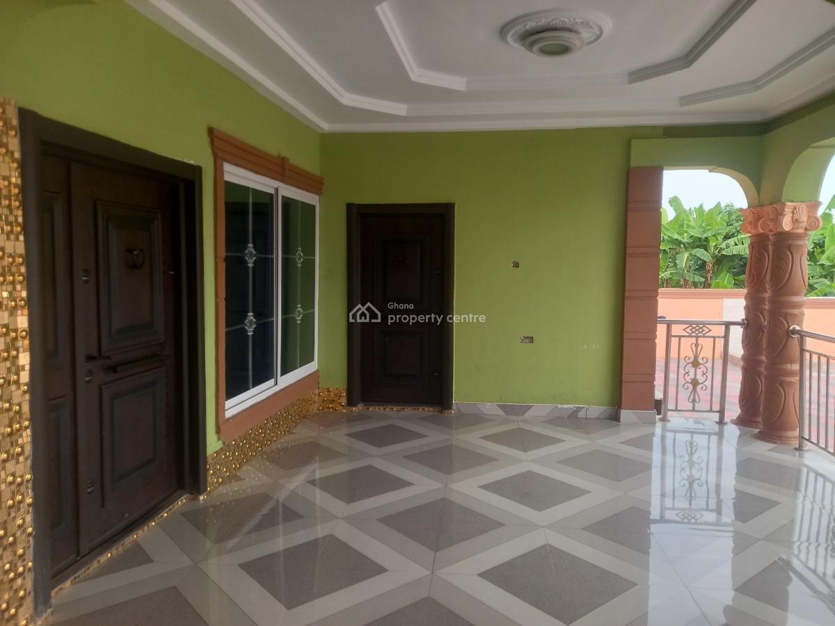 6 Bedrooms, Duase, Near Buokrom, Buobai., Kumasi Metropolitan, Ashanti, House for Sale