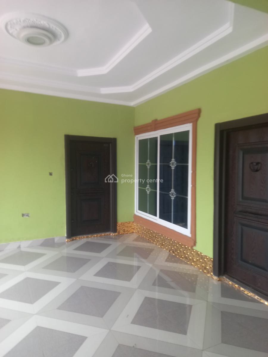 6 Bedrooms, Duase, Near Buokrom, Buobai., Kumasi Metropolitan, Ashanti, House for Sale
