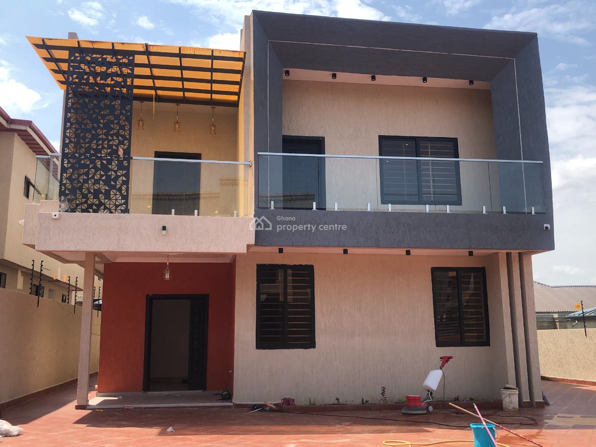 Executive 4 Bedroom with Modern Features  in  Oyarifa, Oyarifa, Oyarifa, La Nkwantanang Madina Municipal, Accra, Detached Duplex for Sale