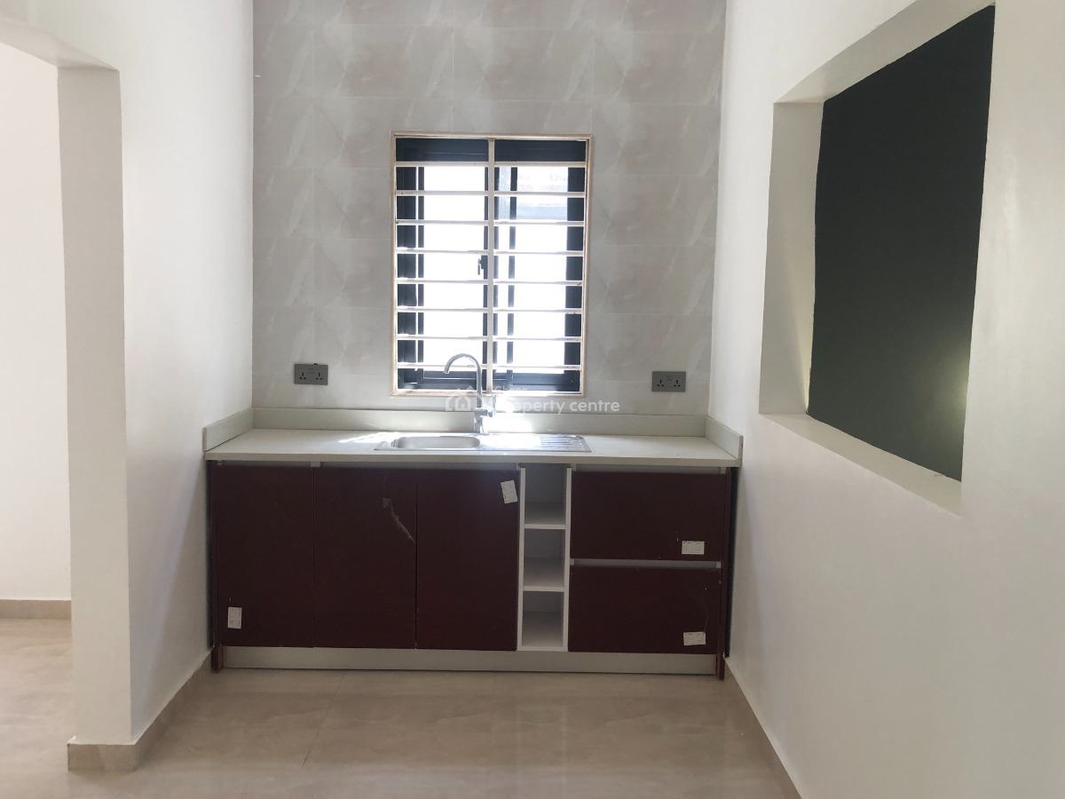 Executive 4 Bedroom with Modern Features  in  Oyarifa, Oyarifa, Oyarifa, La Nkwantanang Madina Municipal, Accra, Detached Duplex for Sale