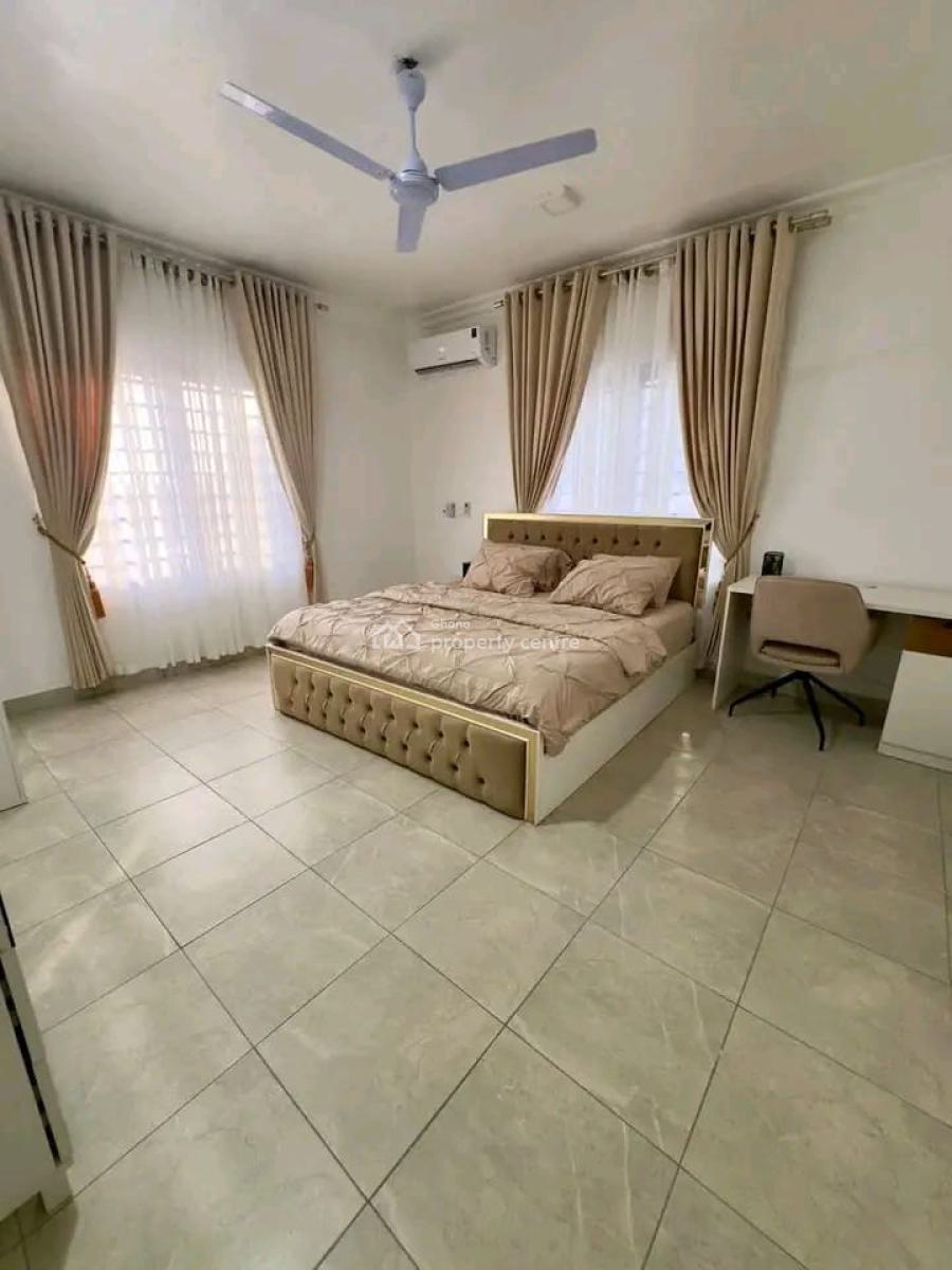 Fully Furnished 2-bedrooom Apartment @ Roman Ridge, Roman Ridge, Accra, Apartment Short Let