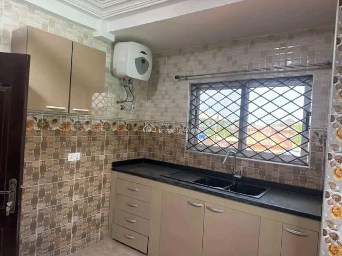 Executive 2-bedroom Apartment @ Ogbojo, Ogbojo, Adenta Municipal, Accra, Apartment for Rent