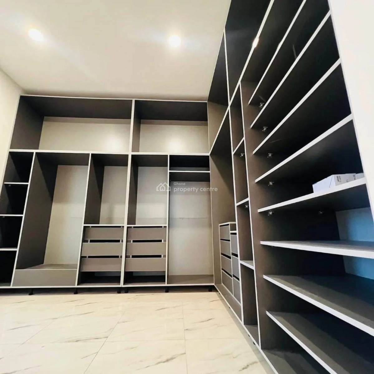 Executice Ensuite 5 Bedrooms, East Legon Hills, East Legon, Accra, House for Sale