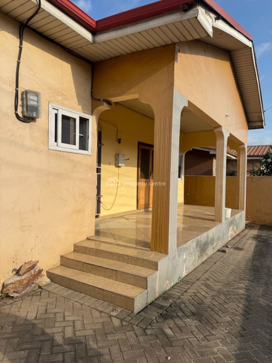 3 Bedroom House, Mile 7, Achimota, Accra, House for Rent