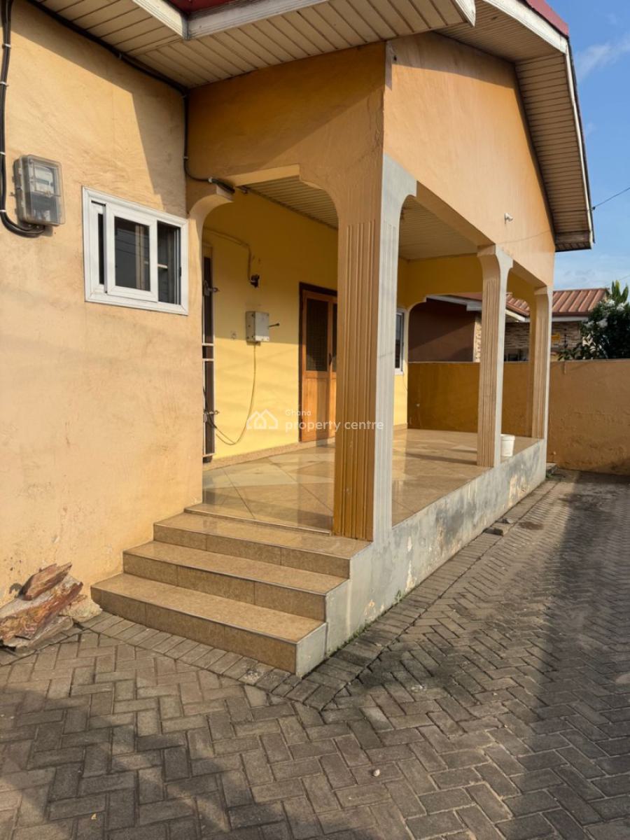 3 Bedroom House, Mile 7, Achimota, Accra, House for Rent