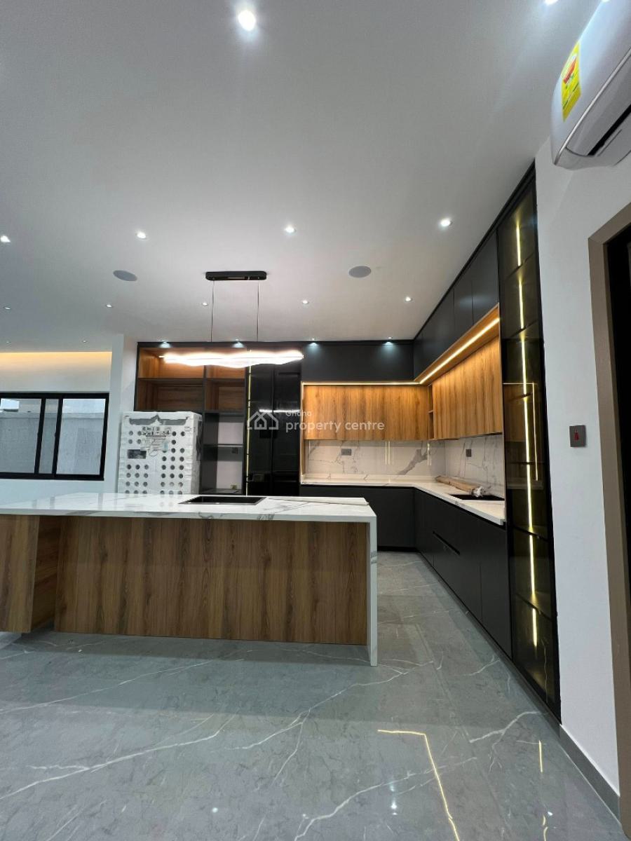 Executive 4 Bedrooms, Ashaley Botwe, Adenta Municipal, Accra, House for Sale