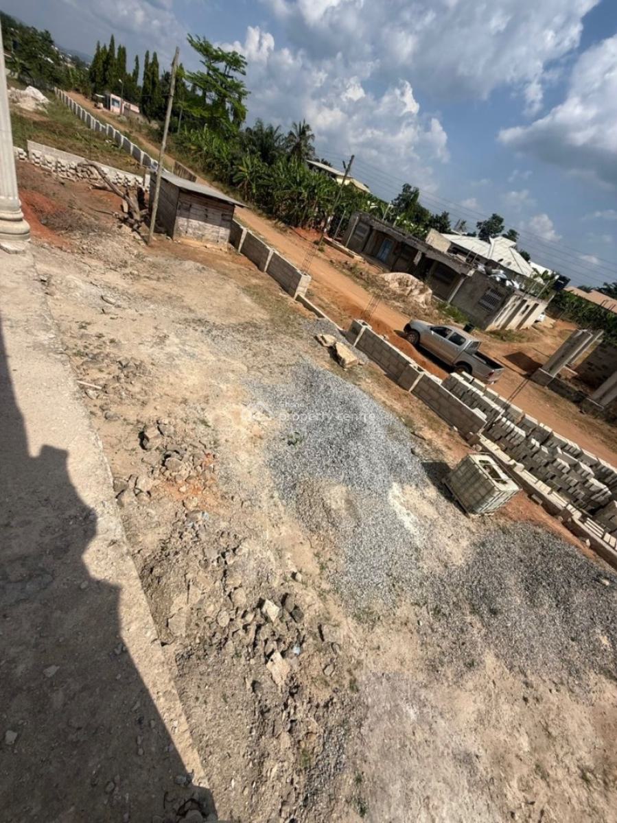 14 Bedrooms at Kumasi Effiduase, Effiduase, Kumasi Metropolitan, Ashanti, Detached Duplex for Sale