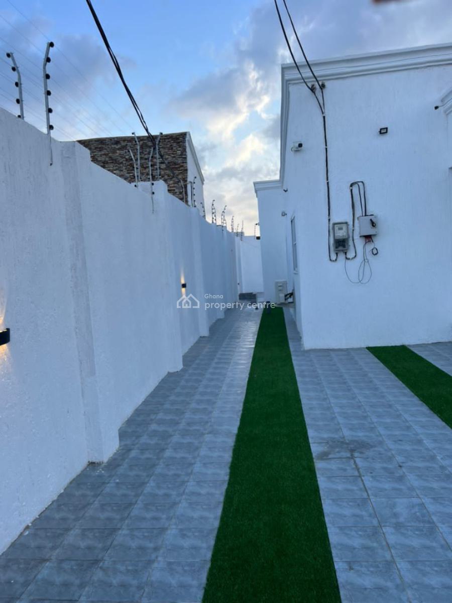 This Is a Smart and Luxury Newly Built Home on a 70*100 Plot of Land, Amasaman, Amasaman, Ga West Municipal, Accra, House for Sale