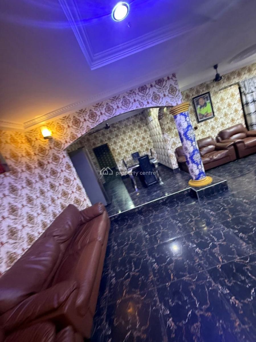 6 Bedrooms at Effiduase Kumasi, Effiduase, Kumasi Metropolitan, Ashanti, Detached Bungalow for Sale