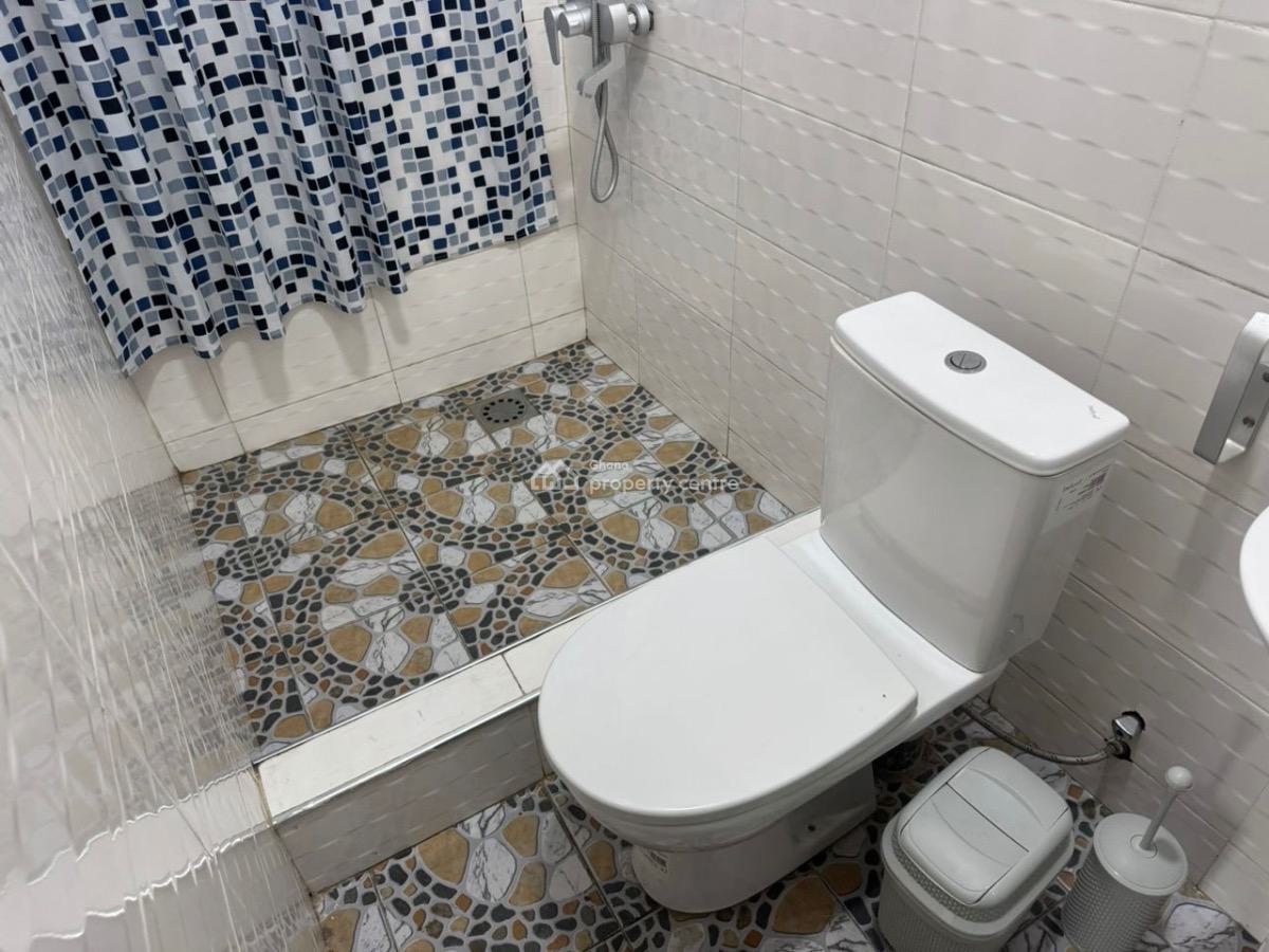 2 Bedrooms at Achimota, Kingsbe, Achimota, Accra, Apartment for Rent