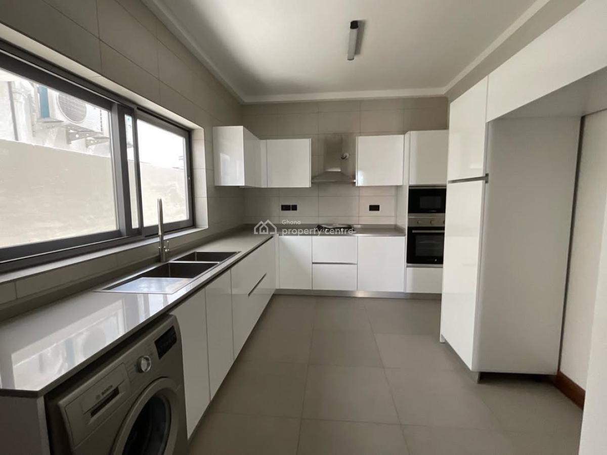 Executive Unfurnished 3 Bedroom, Cantonments, Accra, House for Rent