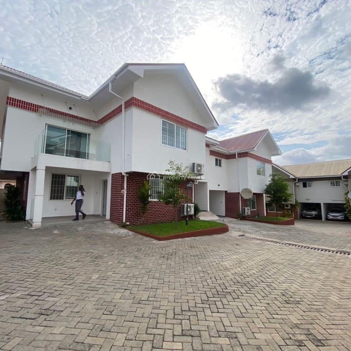 Executive Unfurnished 3 Bedroom, Cantonments, Accra, Townhouse for Rent