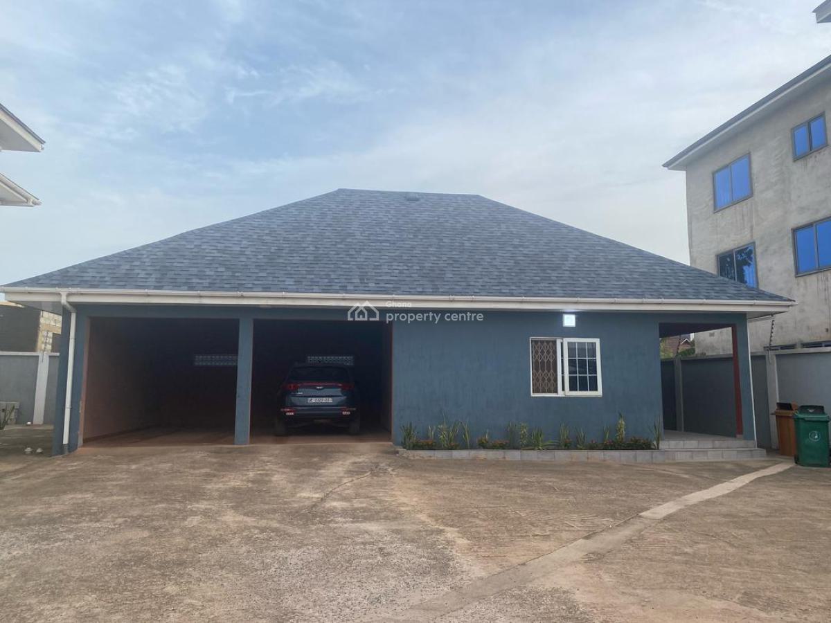 Elegant 5-bedroom Home with Pool in Ayi Mensah, Mensah Wood Avenue, Ayimensah, Adenta, Adenta Municipal, Accra, Townhouse for Sale