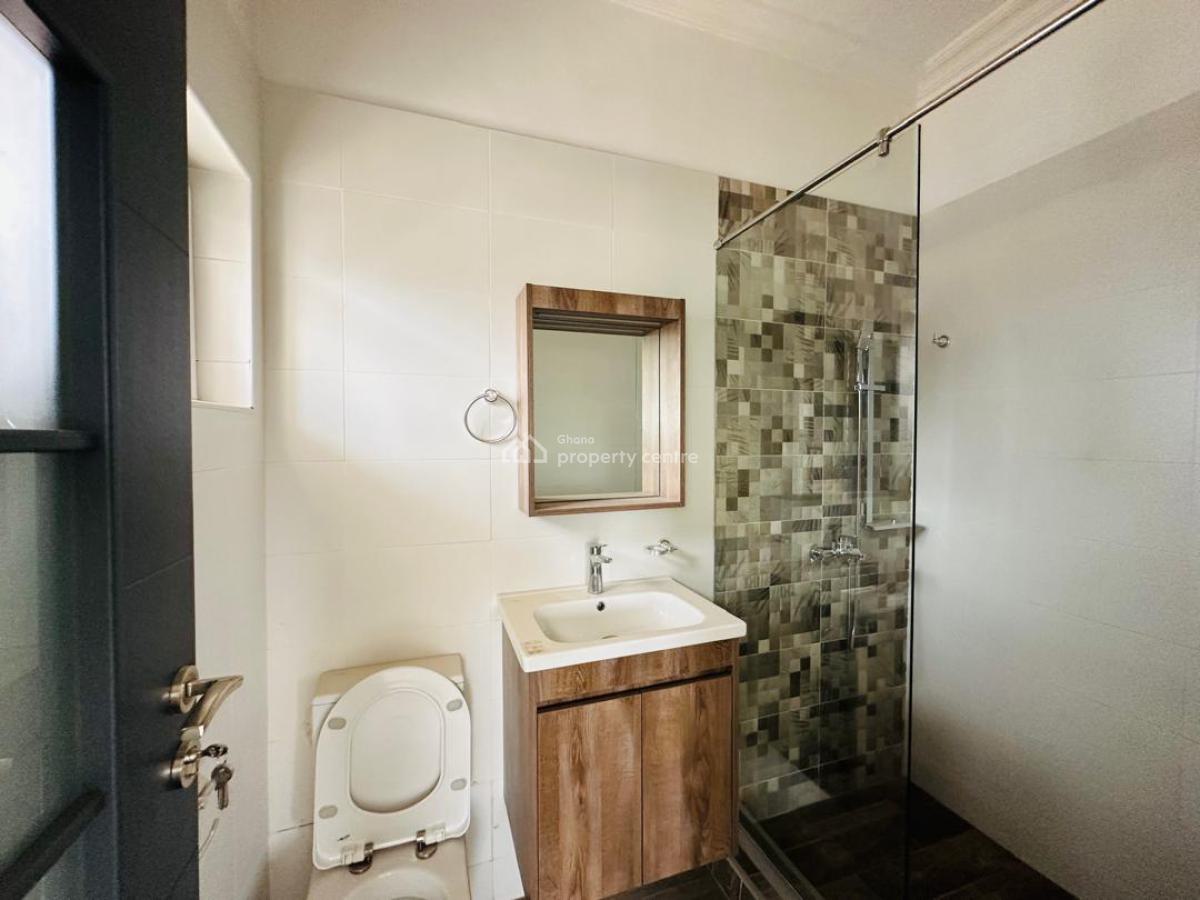 élégant 3 Bedroom, Adenta, Oyarifa, La Nkwantanang Madina Municipal, Accra, Townhouse for Rent