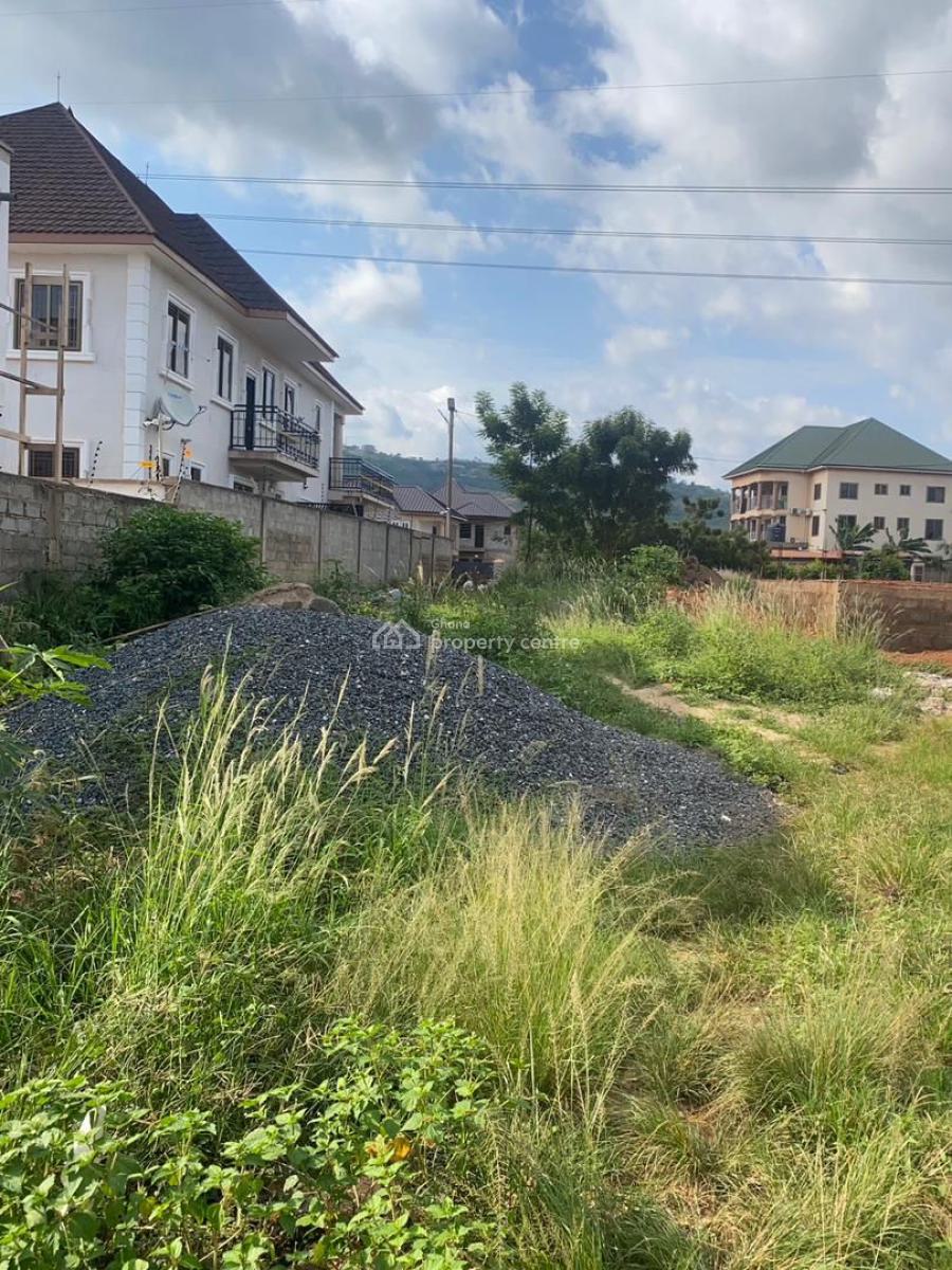 Half Plot of Land, Ghana Flag, Oyarifa, La Nkwantanang Madina Municipal, Accra, Mixed-use Land for Sale
