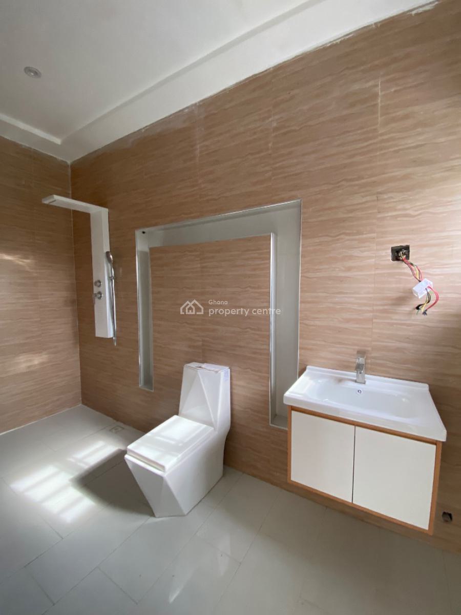 3 Bedrooms House Lakeside Estates, Lakeside Estates, Adenta Municipal, Accra, House for Sale