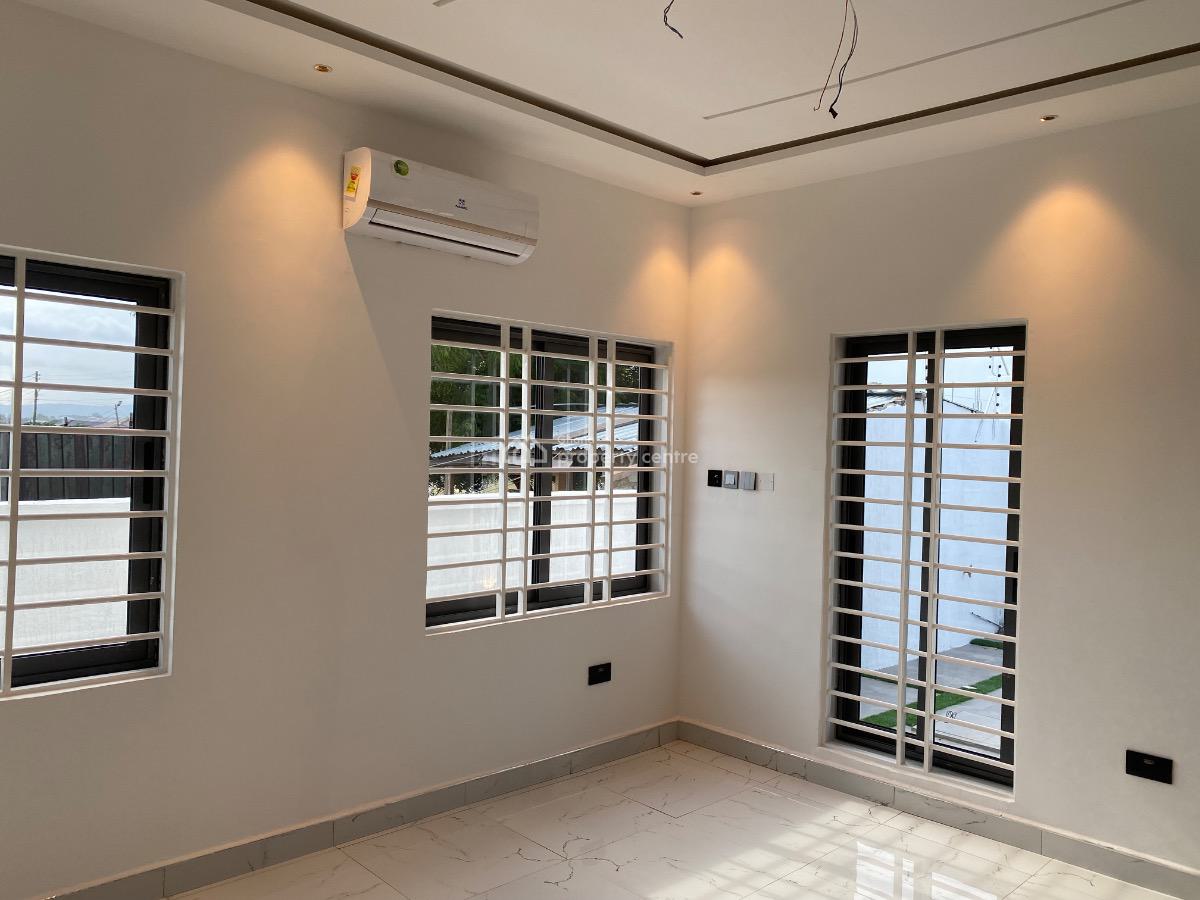 3 Bedrooms House Lakeside Estates, Lakeside Estates, Adenta Municipal, Accra, House for Sale