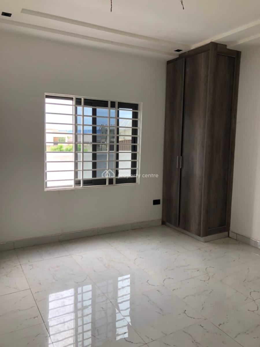 3 Bedrooms House Lakeside Estates, Lakeside Estates, Adenta Municipal, Accra, House for Sale