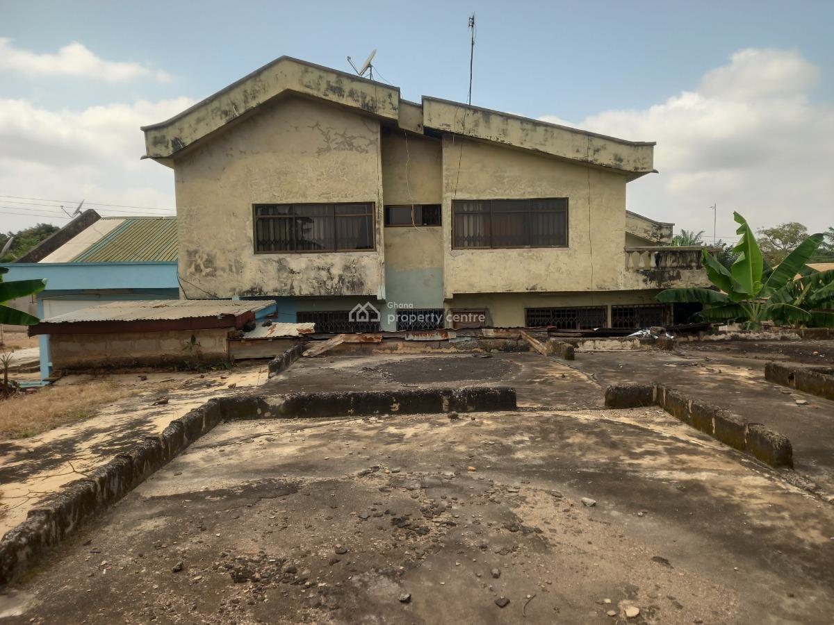 7 Bedrooms   ( 180*160), Abrepo Atafoa., Kumasi Metropolitan, Ashanti, House for Sale