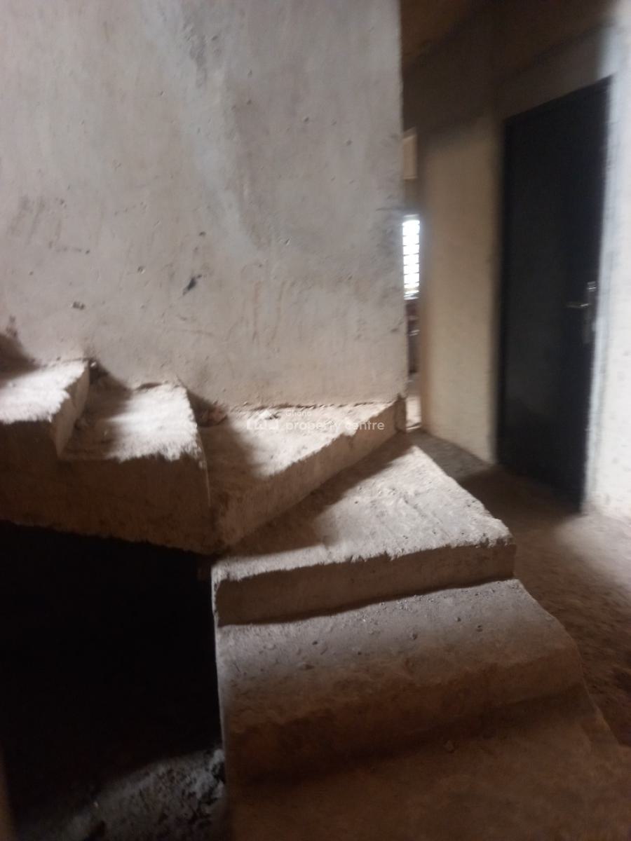 15 Bedrooms Hotel/ Guest House, Kodie Apagya,on Kumasi Offinso Road., Kumasi Metropolitan, Ashanti, Hotel / Guest House for Sale