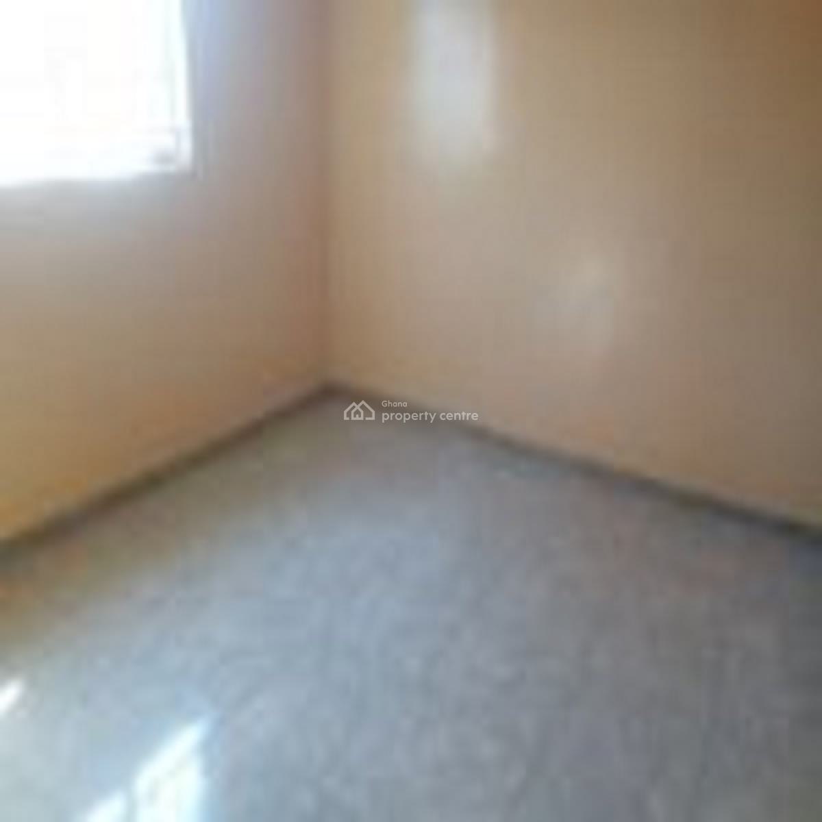 Chamber and Hall Self-contain, Trade Fair La, La Dade Kotopon Municipal, Accra, Apartment for Rent