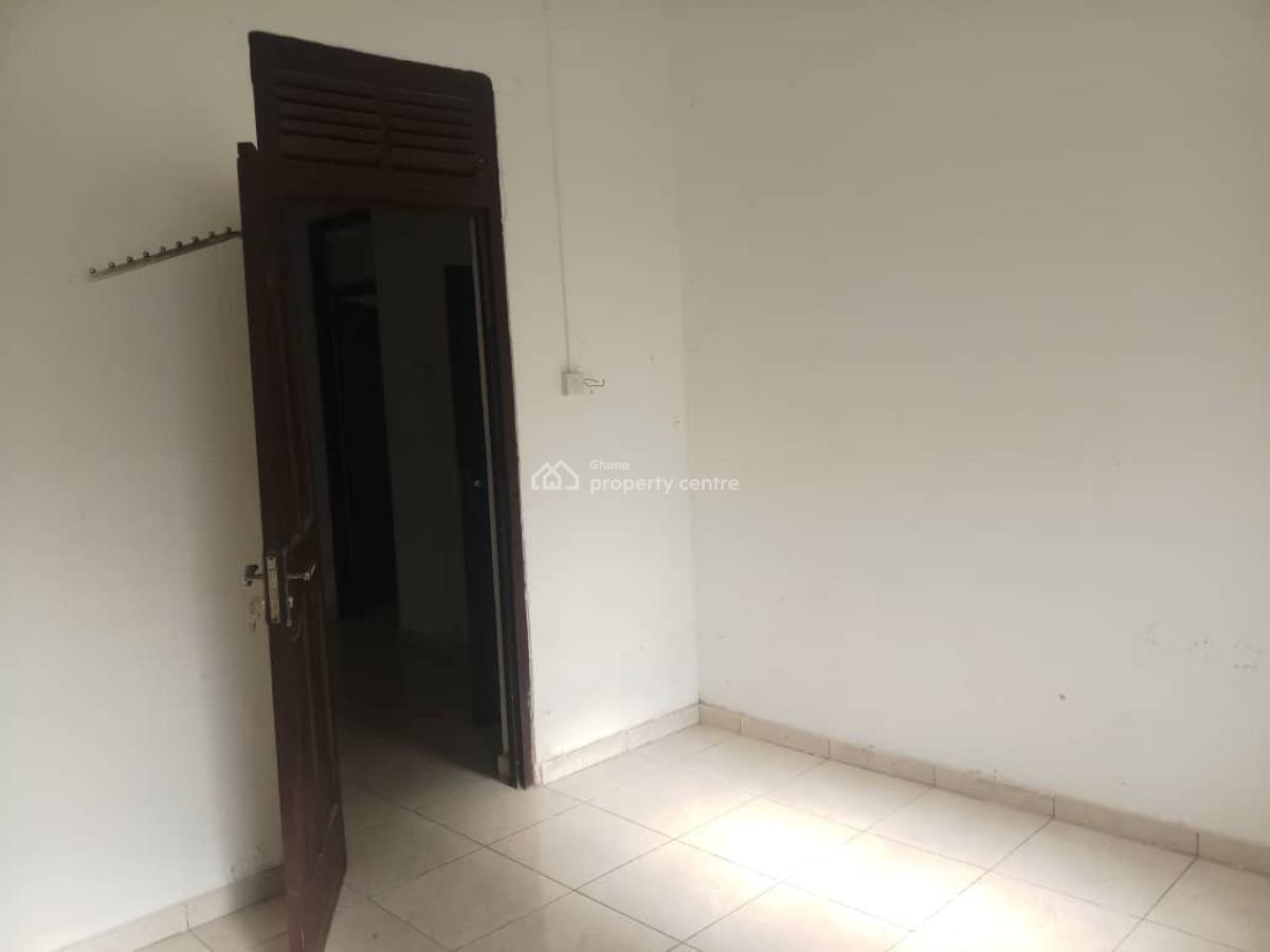 Chamber Self Contain, Trade Fair La Tse Addo, La Dade Kotopon Municipal, Accra, Apartment for Rent
