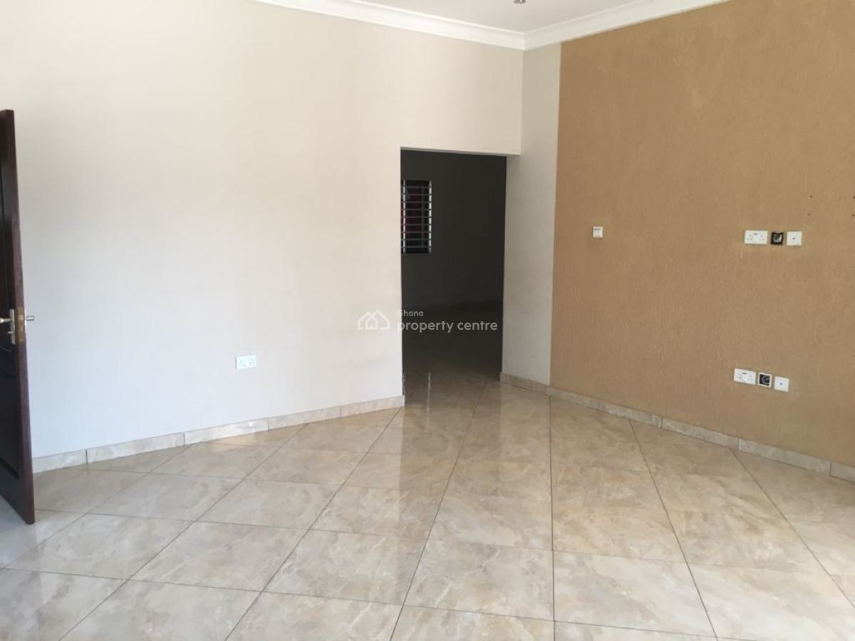 2 Bedroom Apartment at Behind Trade Fair La, Behind Trade Fair La, La Dade Kotopon Municipal, Accra, Apartment for Rent