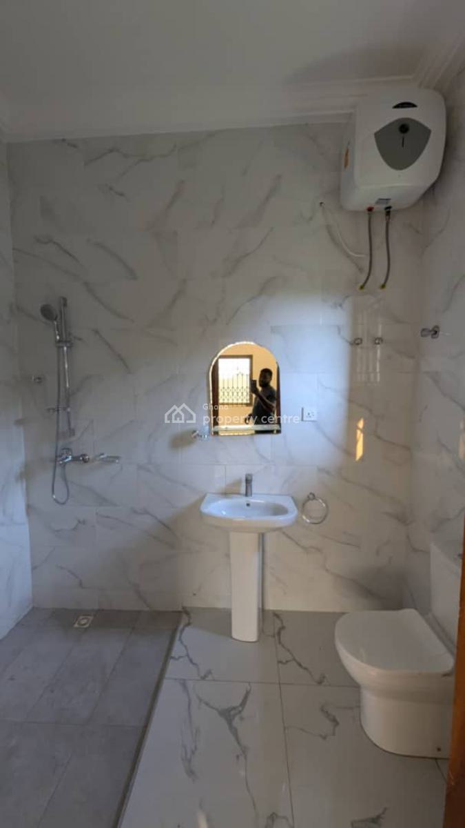 Executive 3 Bedrooms House, Lakeside Estate, Ashaley Botwe, Adenta Municipal, Accra, House for Rent