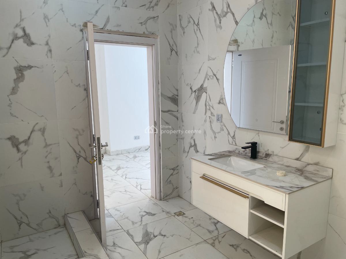 Newly Built Modern 3-bedroom House, 16th Street, Kingsby Circle, Achimota, Accra, House for Sale