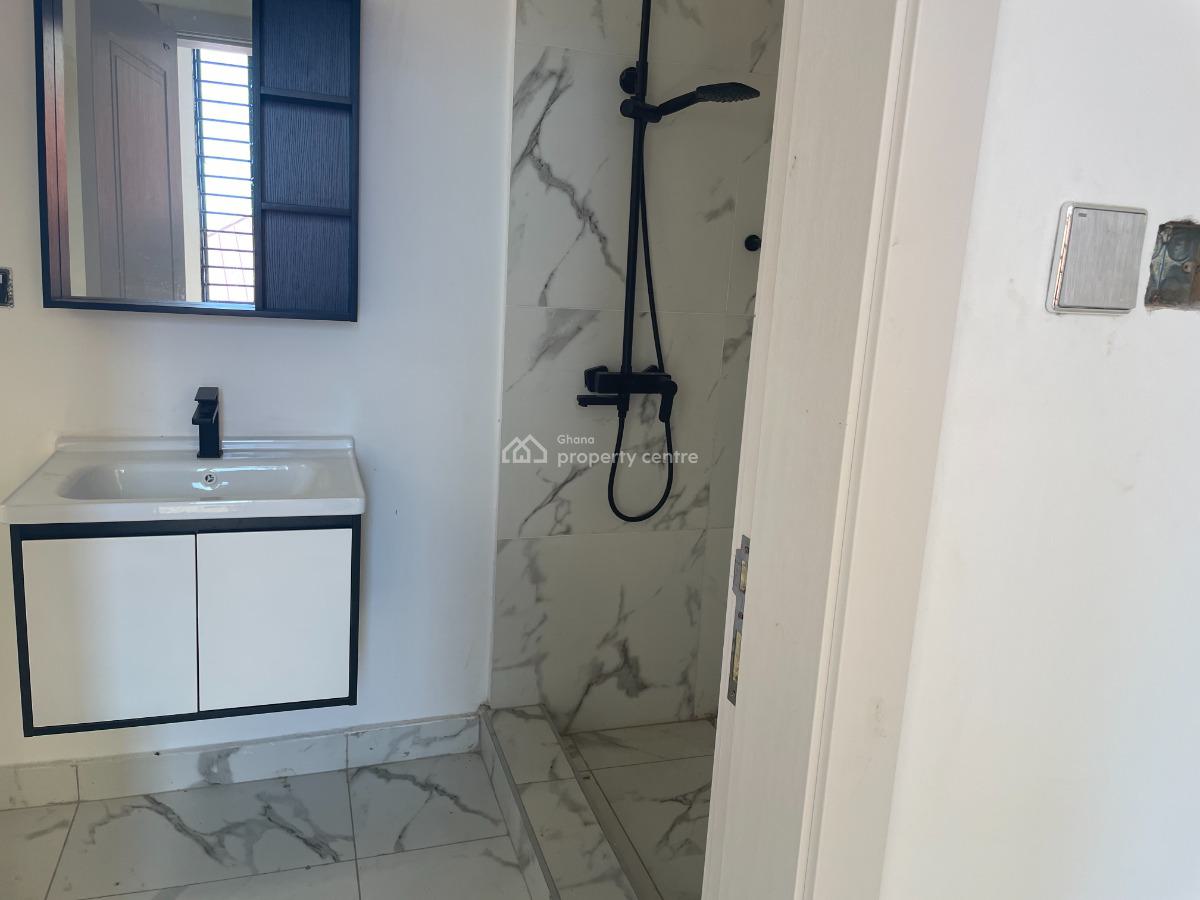 Newly Built Modern 3-bedroom House, 16th Street, Kingsby Circle, Achimota, Accra, House for Sale