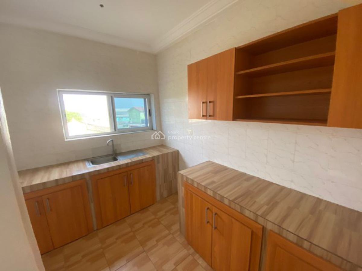 5 Bedrooms House, Bark of Trade Fair La Tse Addo, La Dade Kotopon Municipal, Accra, Detached Duplex for Rent