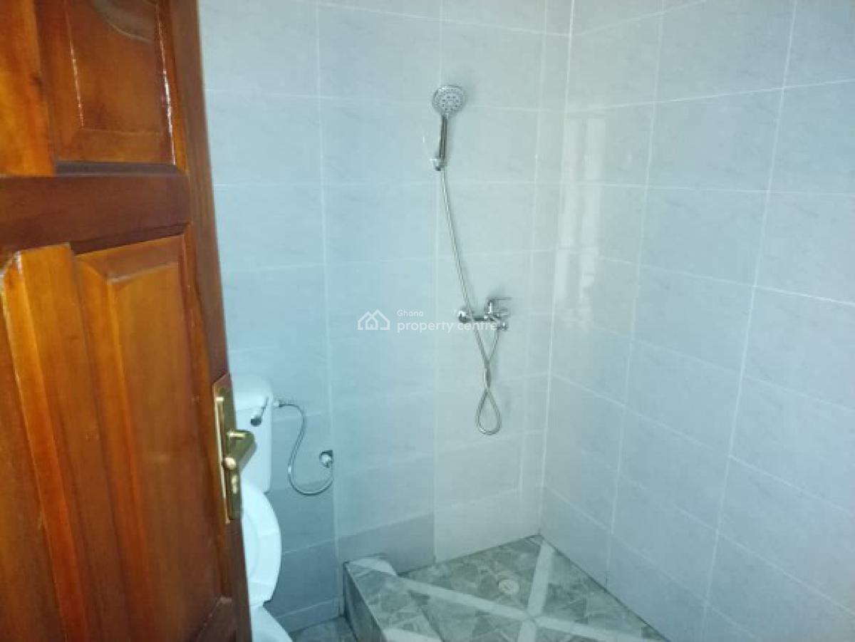 3 Bedroom House at The Bark of Trade Fair La, Trade Fair La, La Dade Kotopon Municipal, Accra, Detached Duplex for Sale