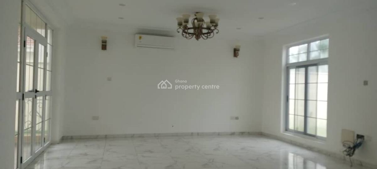 3 Bedroom House at The Bark of Trade Fair La, Trade Fair La, La Dade Kotopon Municipal, Accra, Detached Duplex for Sale