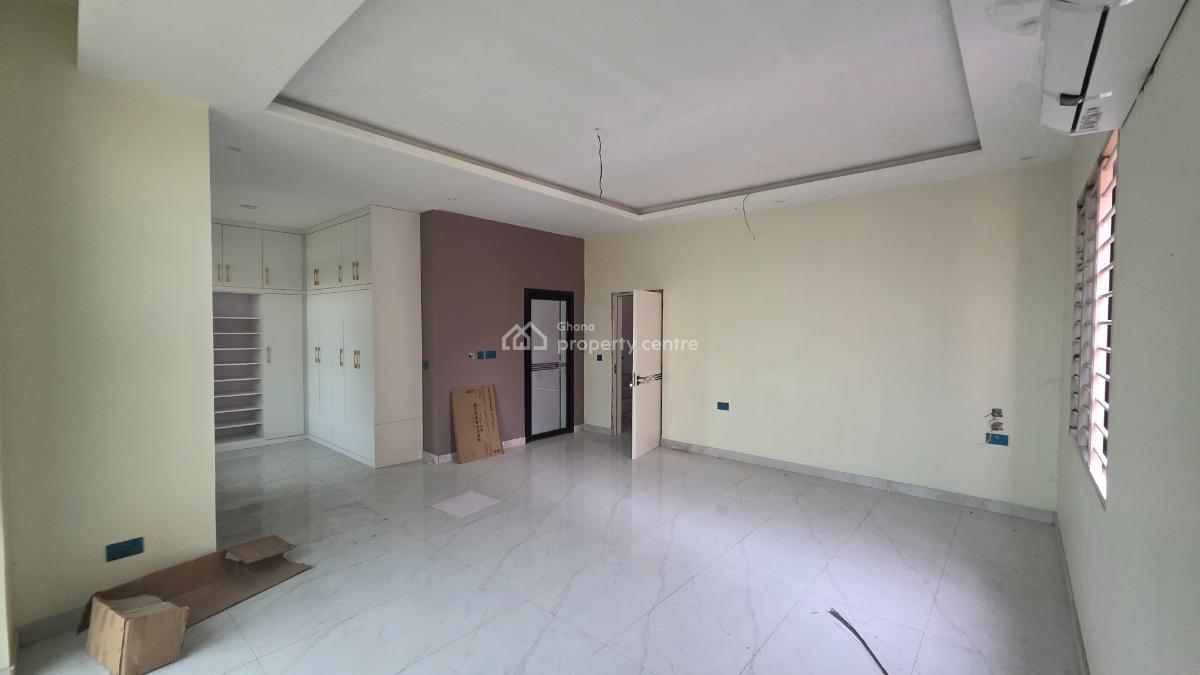 5 Bedrooms Houses, Spintex, Accra Metropolitan, Accra, House for Sale