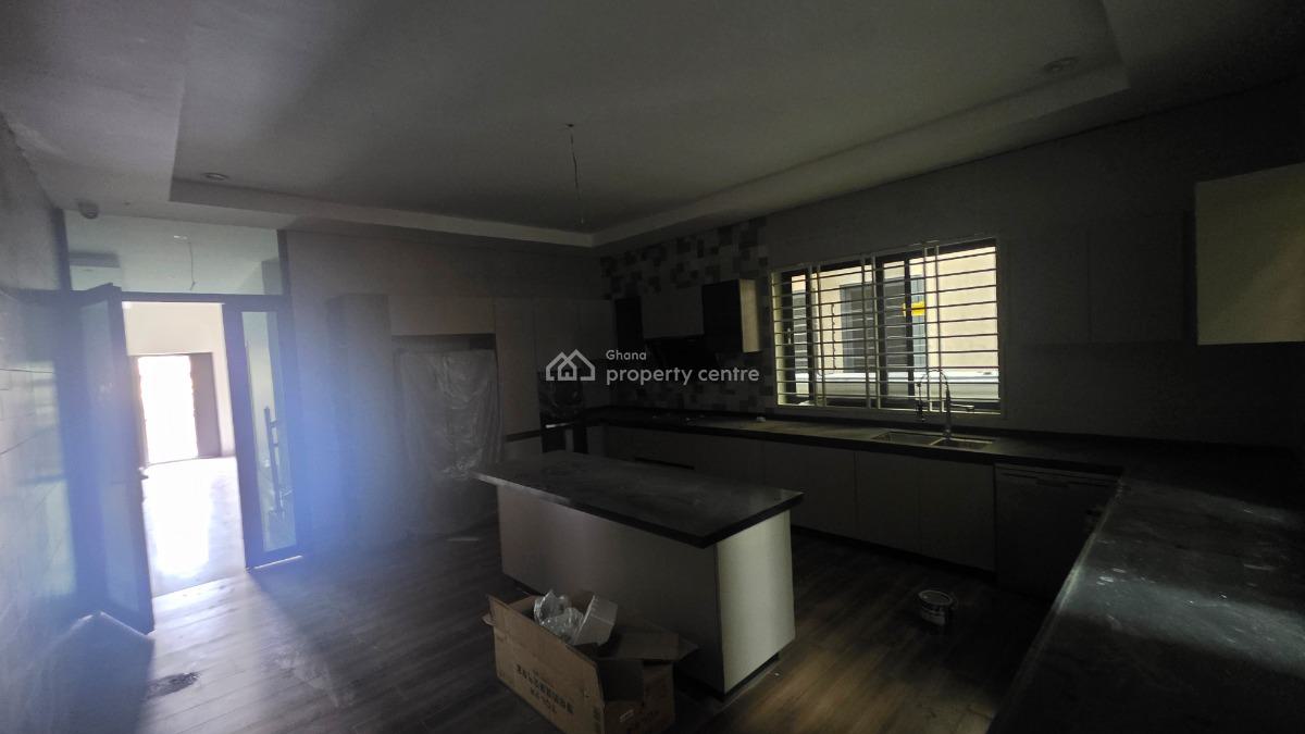 5 Bedrooms Houses, Spintex, Accra Metropolitan, Accra, House for Sale