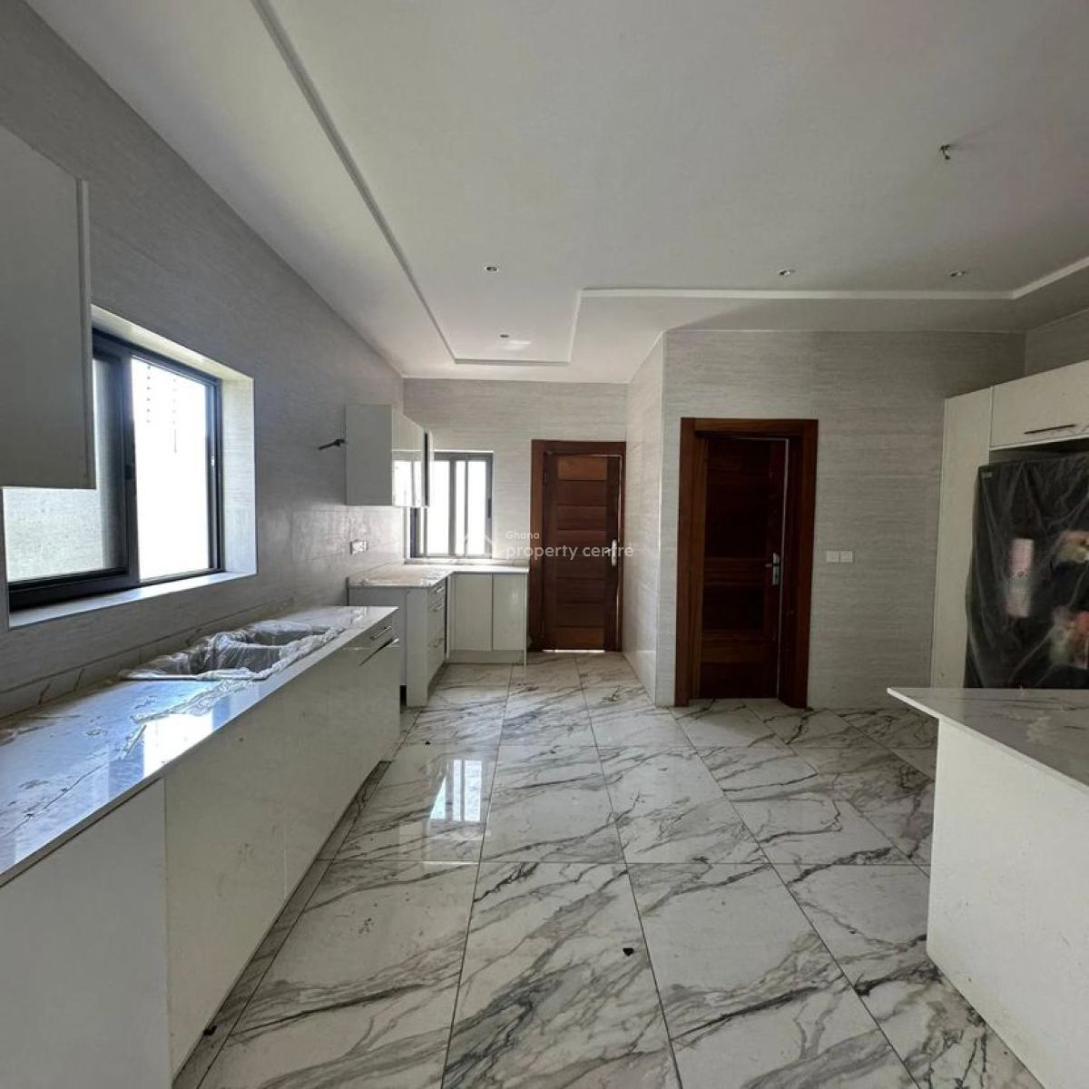 Detached 4 Bedroom Duplex with Staff Quarters in a Gated Community, Mahama Road, East Airport, Airport Residential Area, Accra, Detached Duplex for Sale