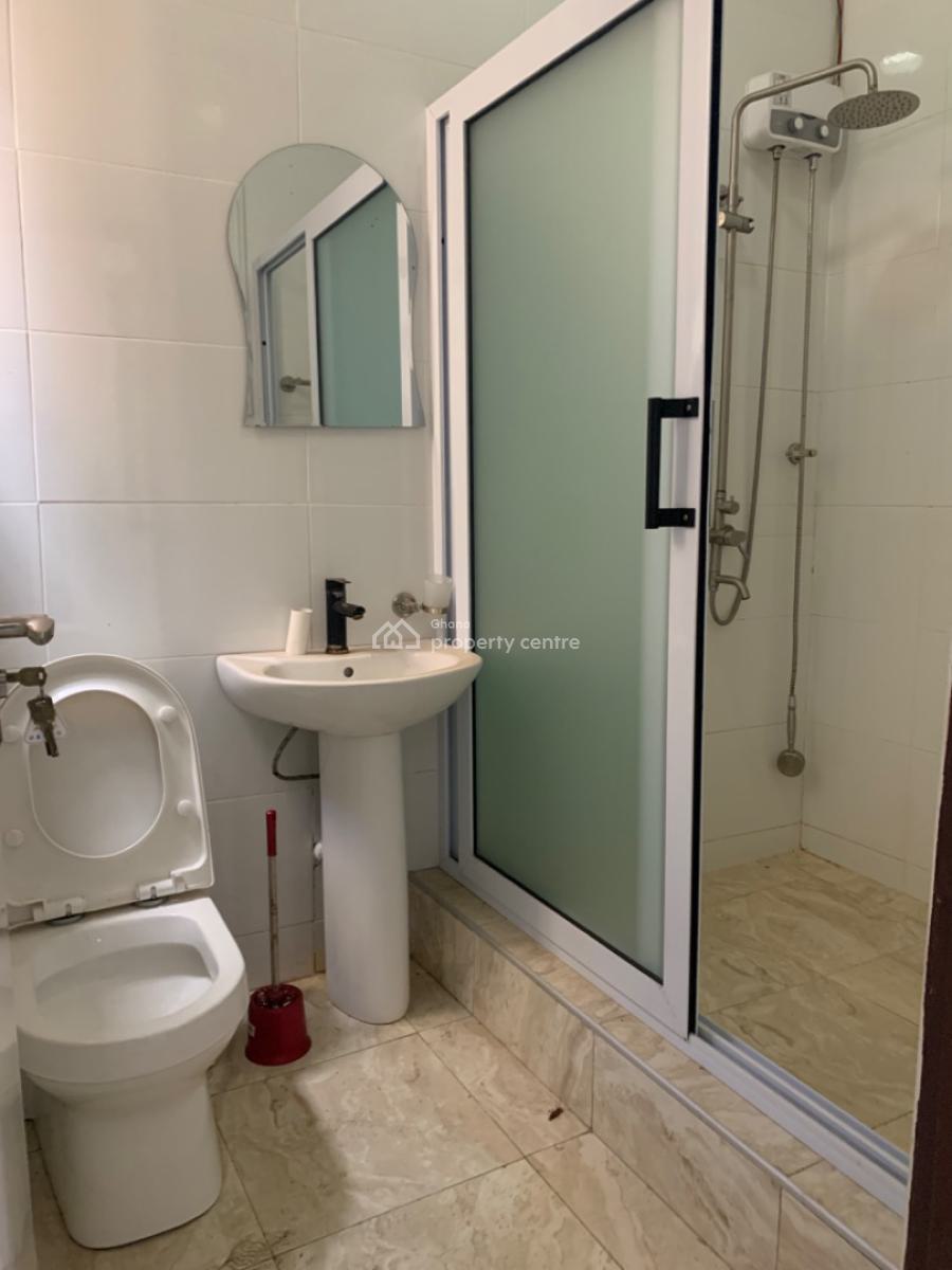 4 Bedrooms Duplex House in a Gated Community, Oyarifa, La Nkwantanang Madina Municipal, Accra, Semi-detached Duplex for Rent